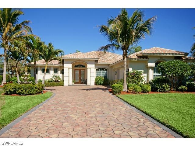 8854 Lely Island Cir., Naples, FL