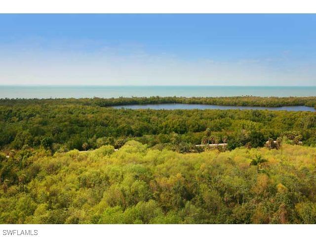 6585 Nicholas Blvd. #1104, Naples, FL 34108