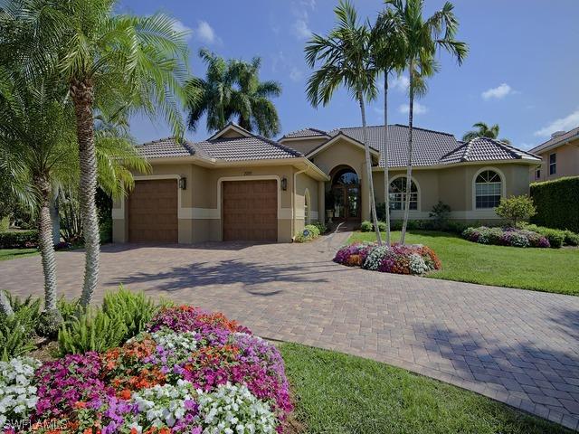 2085 Snook Dr., Naples, FL