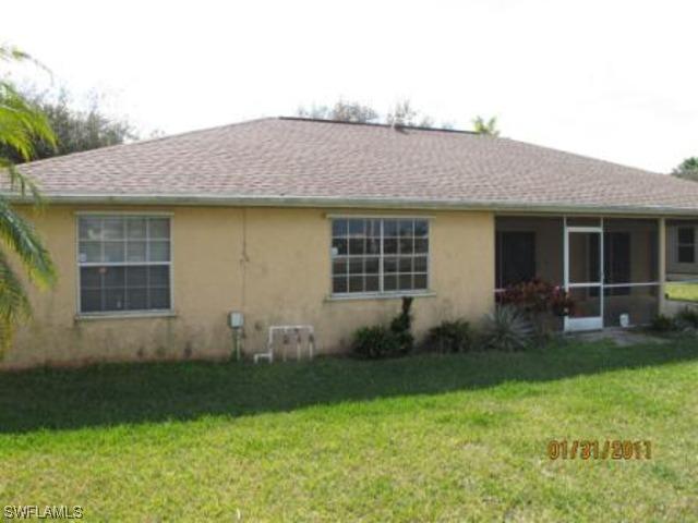 1083 Grove Dr., Naples, FL