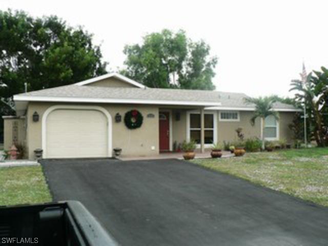 5091 20th Ct., Naples, FL 34116