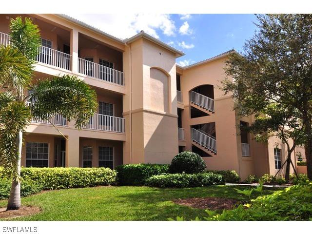 8247 Parkstone Pl. #207, Naples, FL 34120