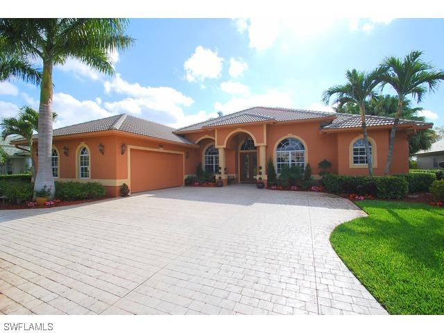 8879 Lely Island Cir., Naples, FL 34113