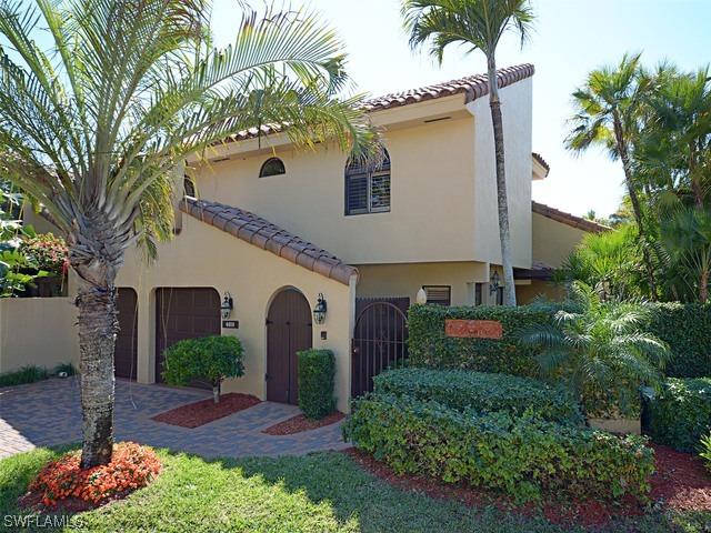 6811 Sand Pointe Cir., Naples, FL 34108