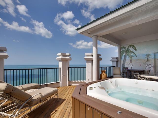 8473 Bay Colony Dr. #2102, Naples, FL