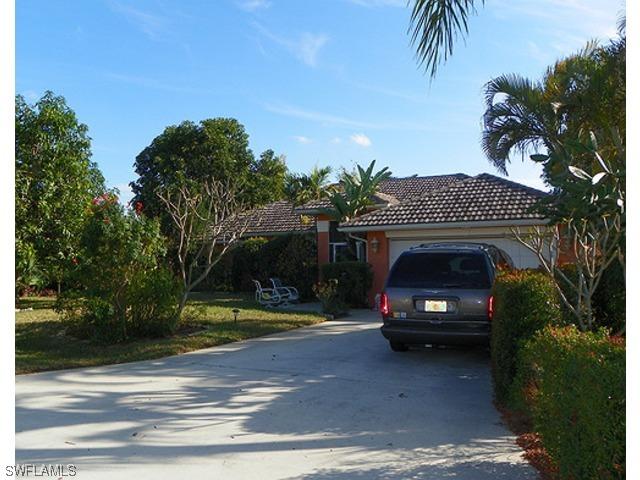 11590 Red Hibiscus Dr., Bonita Springs, FL 34135