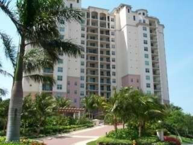 425 Cove Tower Dr. #1204, Naples, FL 34110