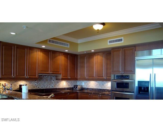 1050 Borghese Ln. #1705, Naples, FL 34114