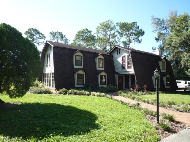 5700 Sea Grass Ln., Naples, FL 34116