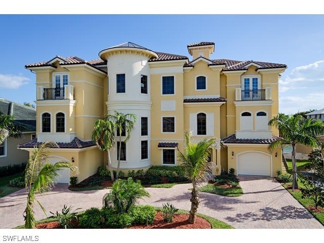 152 Flamingo Ave., Naples, FL