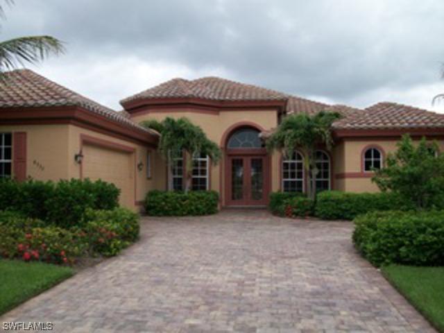 8733 Hideaway Harbor Ct., Naples, FL 34120