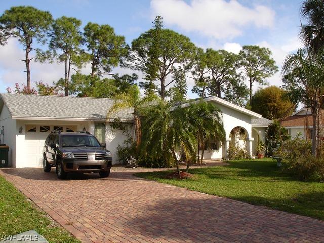 4263 Flamingo Dr., Naples, FL 34104