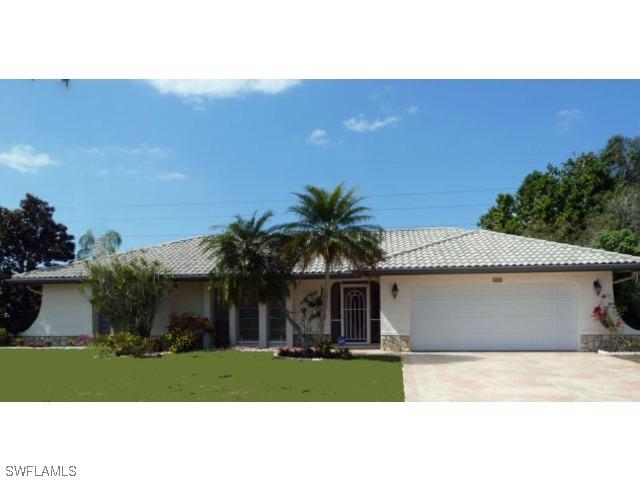 119 Doral Cir., Naples, FL 34113