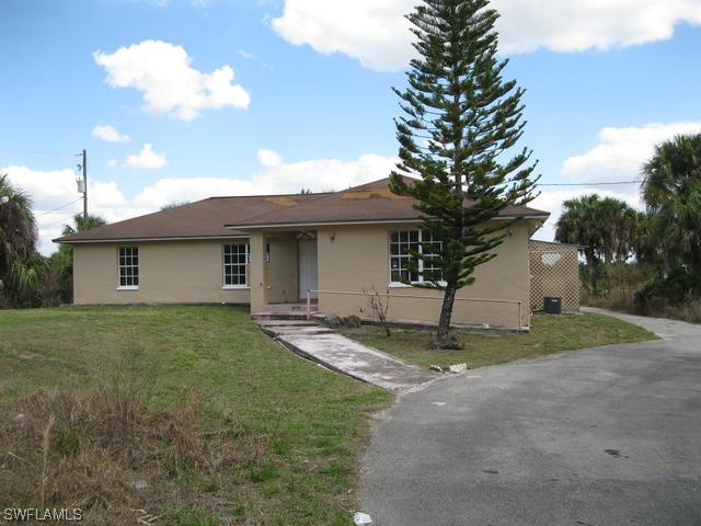 760 12th St., Naples, FL 34120