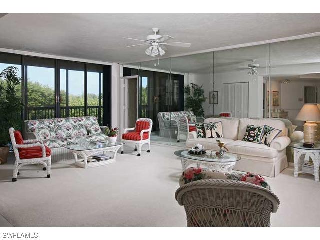 6075 Pelican Bay Blvd. #206, Naples, FL