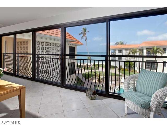 3333 Gulf Shore Blvd. #6, Naples, FL