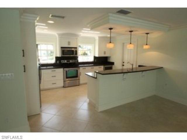 4225 29th Pl., Naples, FL
