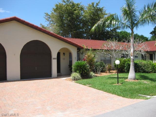 1039 Forest Lakes Dr., Naples, FL