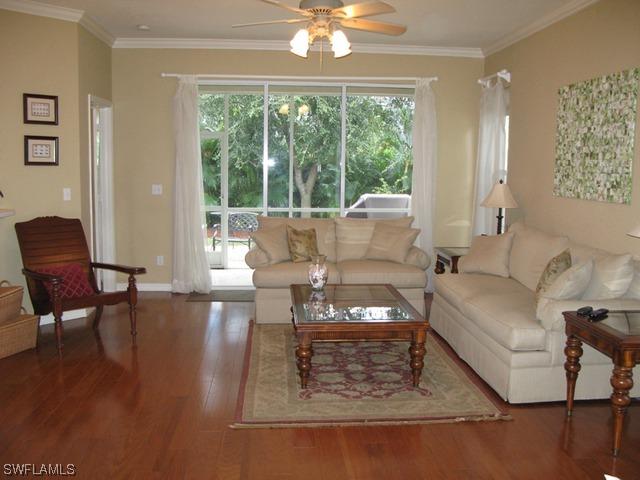 599 Crossfield Cir. #35, Naples, FL 34104