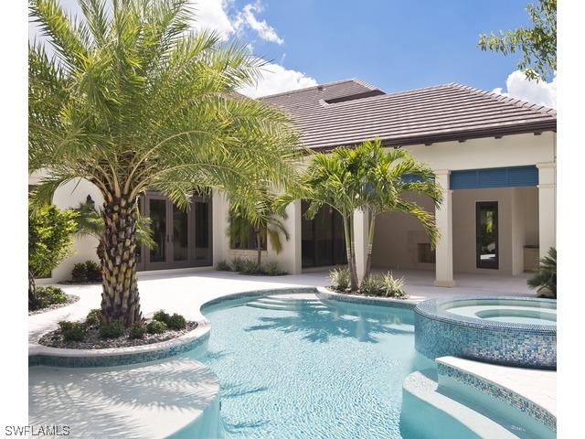 4010 Old Trail Way, Naples, FL