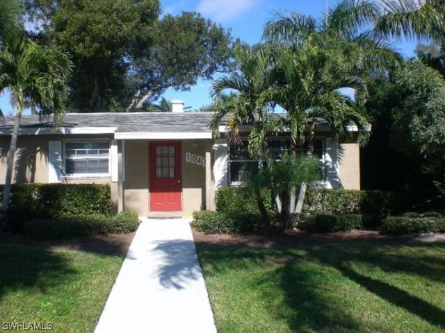 1047 Royal Palm Dr., Naples, FL