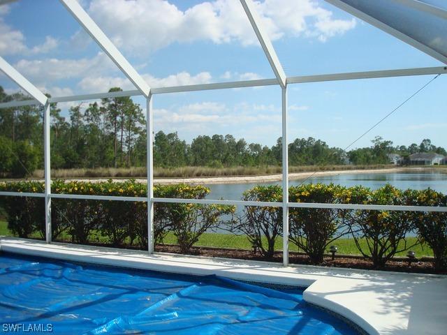 5500 Whitten Dr. #8, Naples, FL