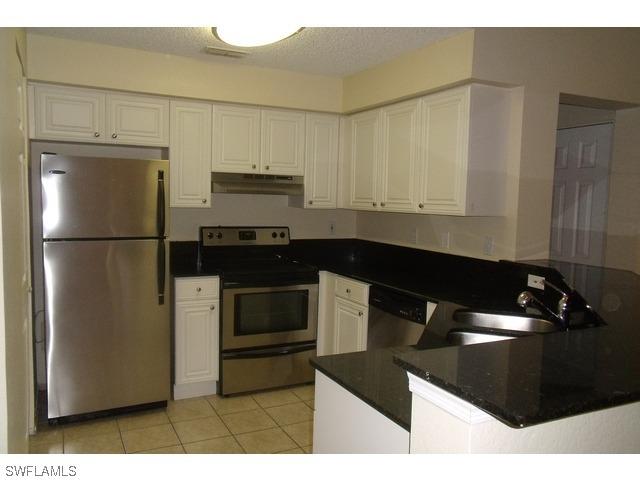 8290 Ibis Club Ln. #907, Naples, FL 34104