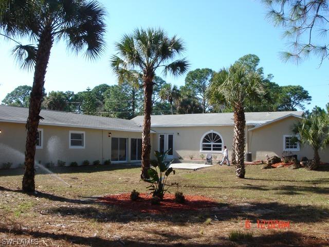 620 Cortez Ave., Lehigh Acres, FL