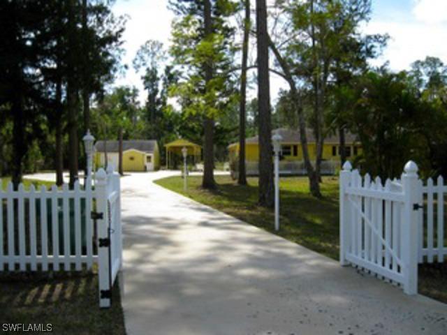 3280 29th Ave., Naples, FL