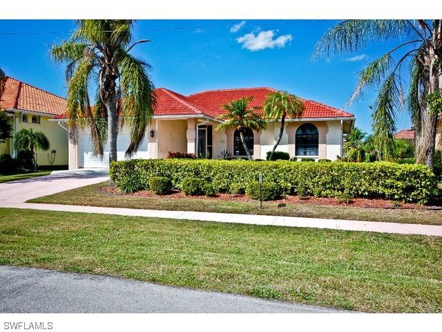 1156 Lamplighter Ct., Marco Island, FL