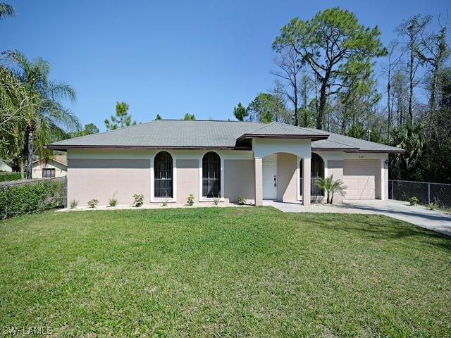 5331 Hickory Wood Dr., Naples, FL 34119