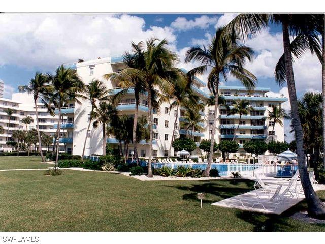 220 Seaview Ct. #313, Marco Island, FL 34145