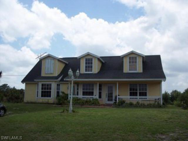 420 39th Ave., Naples, FL 34120