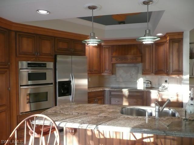 3409 Bedford Ct., Naples, FL 34112