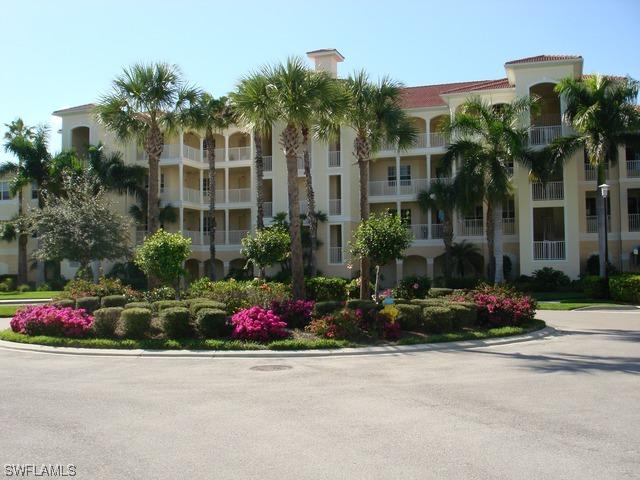 4883 Hampshire Ct. #107, Naples, FL 34112