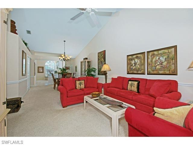 575 Clubside Dr. #304, Naples, FL