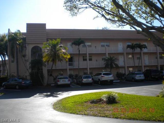 170 Turtle Lake Ct. #103, Naples, FL 34105