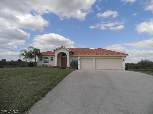 4019 22nd Ave., Naples, FL 34120