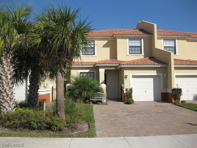 7325 Bristol Cir., Naples, FL 34120