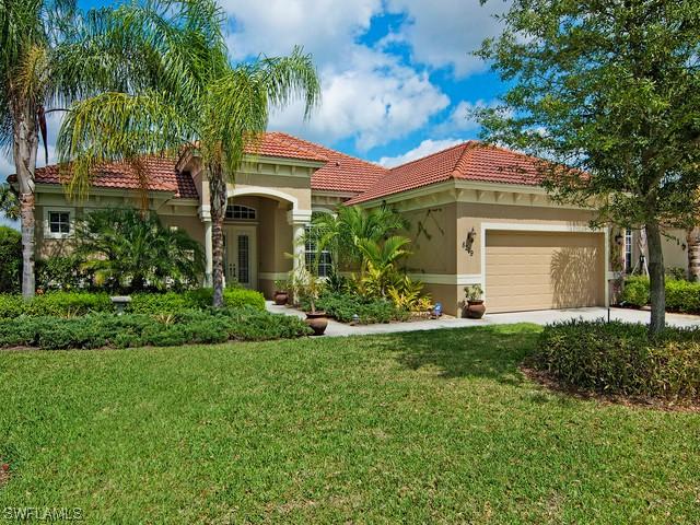 8219 Potomac Ln., Naples, FL 34104