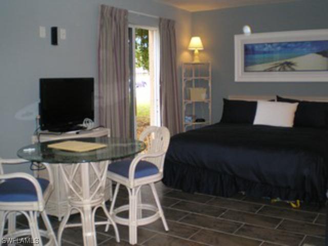 25000 Tamiami Trl Tr. #F-180, Naples, FL 34114