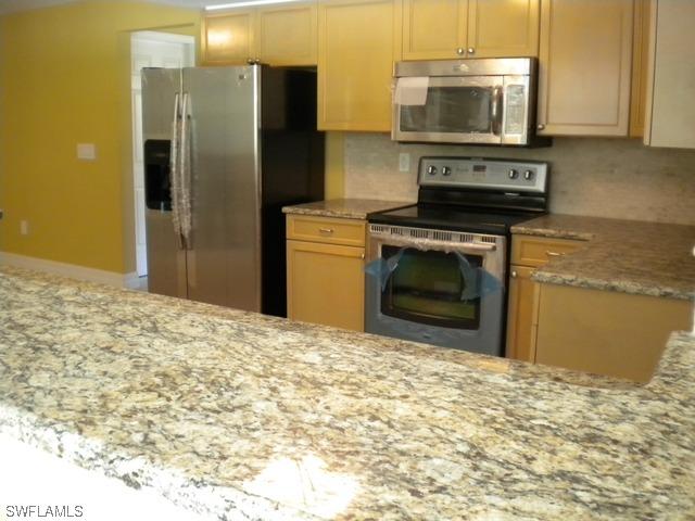 787 Fountainhead Ln., Naples, FL 34103