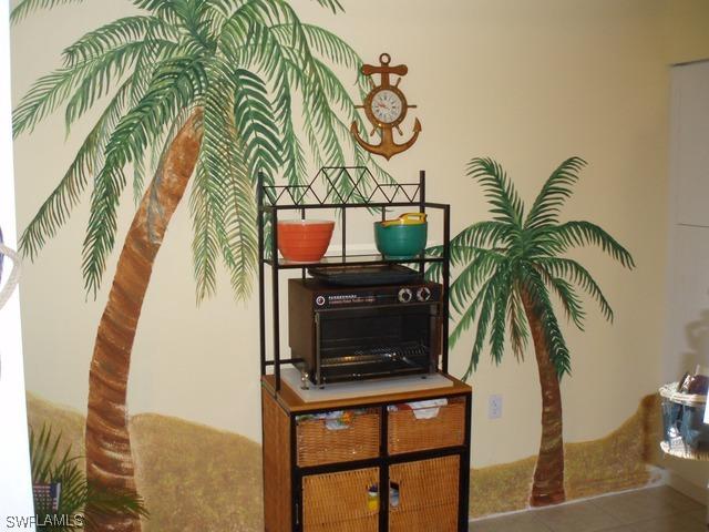 326 Newport Dr. #1706, Naples, FL 34114