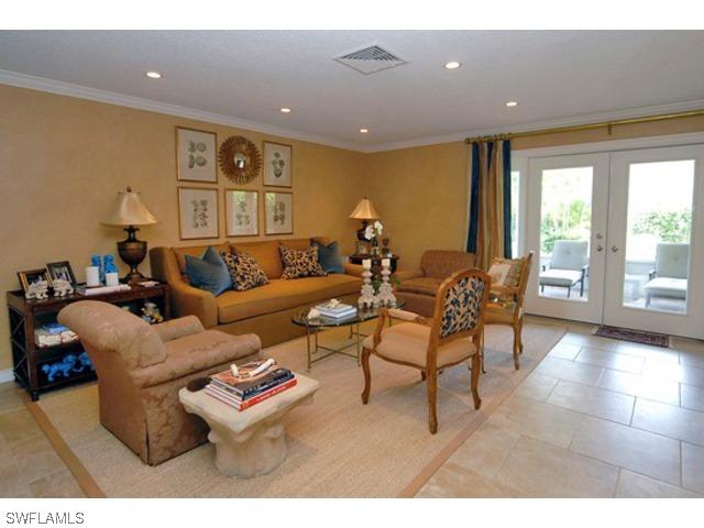 4836 Napoli Dr., Naples, FL 34103