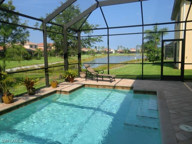 12604 Biscayne Ct., Naples, FL 34105