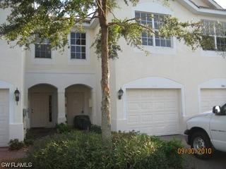 936 Hampton Cir. #86, Naples, FL