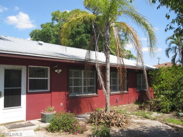 1177 Alhambra Cir., Naples, FL