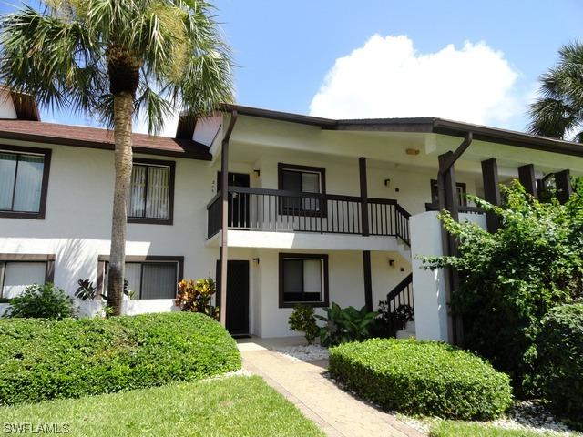 700 Misty Pines Cir. #205, Naples, FL