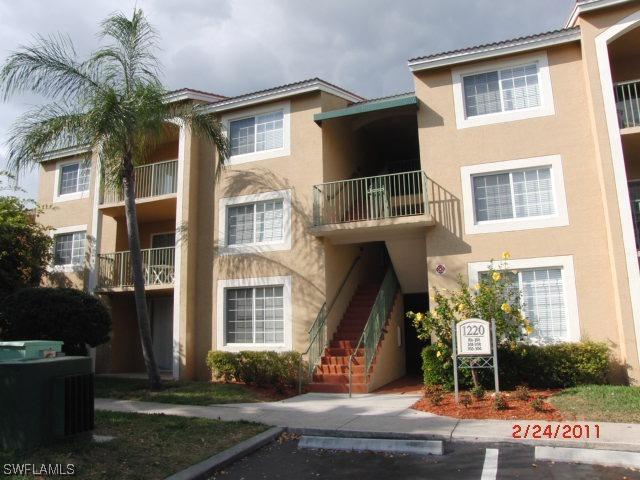 1220 Wildwood Lakes Blvd. #207, Naples, FL 34104