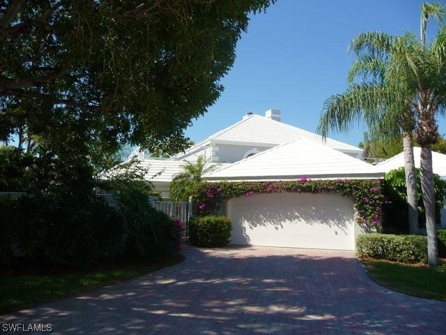 7073 Villa Lantana Way, Naples, FL 34108